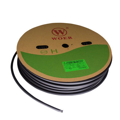 Un buon prezzo. Tubo isolante termoretraibile, guaina flessibile per cavi elettrici per protezione e isolamento in vari progetti elettrici in linea