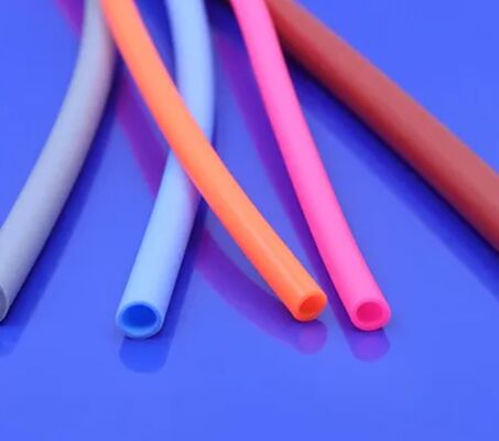 Un buon prezzo. Guaina in gomma siliconica Φ5,0 mm, manicotto resistente al calore, isolamento protettivo per elettrodomestici in linea