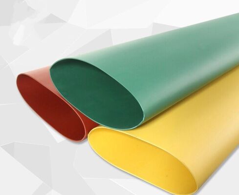 Un buon prezzo. Proteggere l'alloggiamento della barra di bus con rapporto di riduzione 2 a 1 progettato per migliorare l'isolamento elettrico e prevenire i cortocircuiti in linea