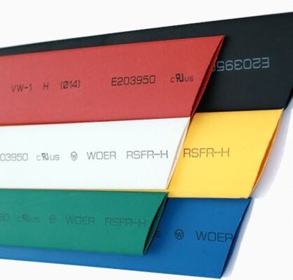 Un buon prezzo. 35KV Color Busbar tubo largo per l'uso in linea