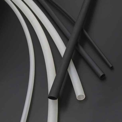 Un buon prezzo. Tubatura collegata trasversale degli strizzacervelli del nero 4x della tubatura 4mm degli strizzacervelli della poliolefina in linea