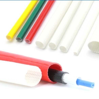 Un buon prezzo. manica intrecciata, manica rivestita di silicone bianca della vetroresina del silicone di 3mm della vetroresina in linea