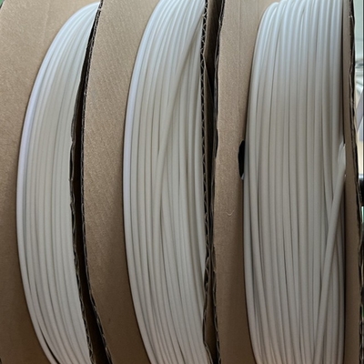 Un buon prezzo. manica di strizzacervelli di calore flessibile degli strizzacervelli di 3.0mm dell'involucro della tubatura del PE libero bianco dell'alogeno in linea